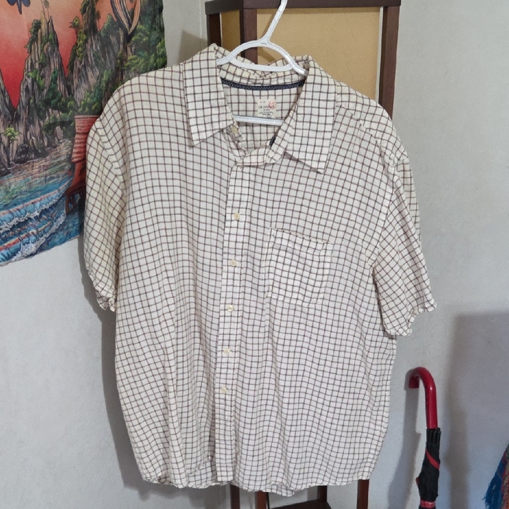 Old Navy Men's Beige and Brown Plaid Shirt